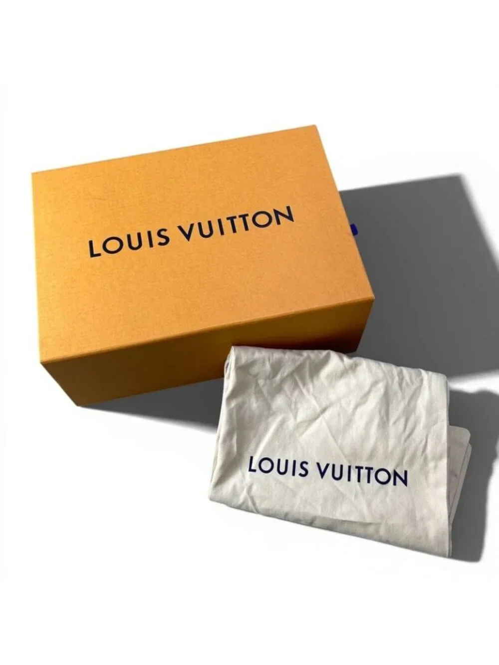 Louis Vuitton Bijou Rhinestone Diva Sandal - Picture 9 of 9